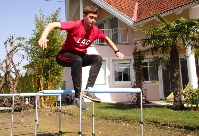 CoronaLukasGasperHürdenB2020