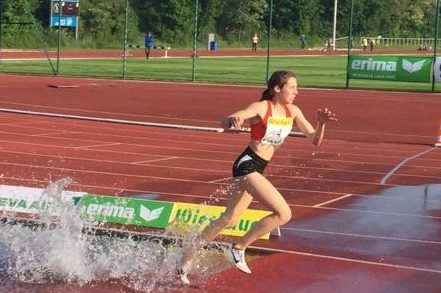 SelinaElbischgerHindernisA2019Elbischger (2)