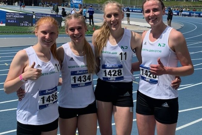 ConnyWohlfahrtStaffelteamUSA2021zVg