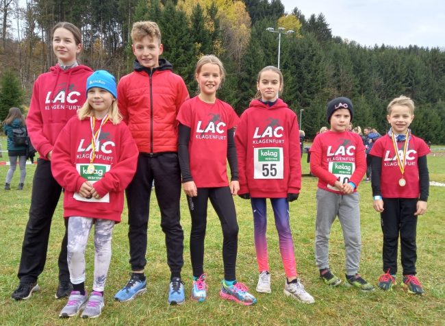 TeamKMSCross2021Auer