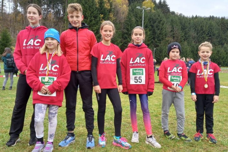 TeamKMSCross2021Auer