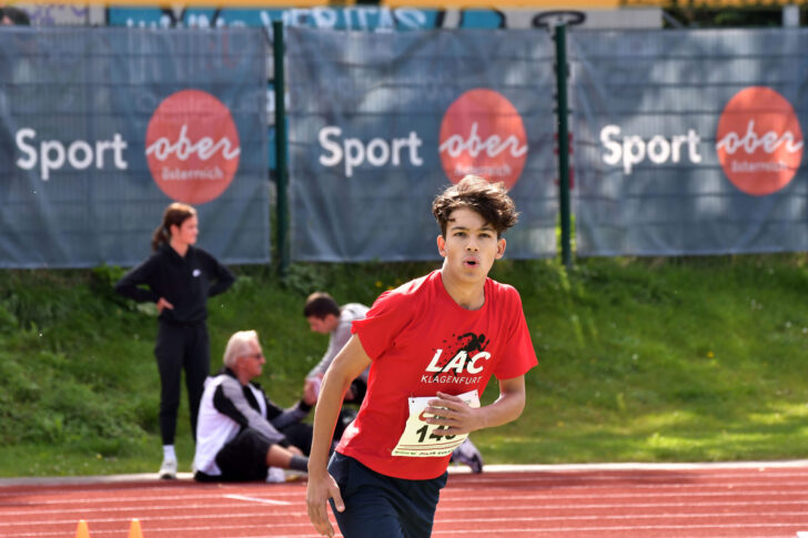 JulianHacklHochÖMSLinzI2021Lechner