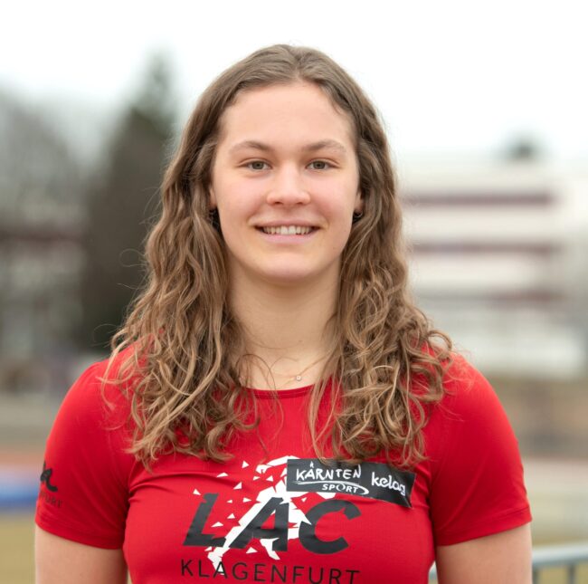 LeaBostjancicPorträt2022Knauder-Fotografie