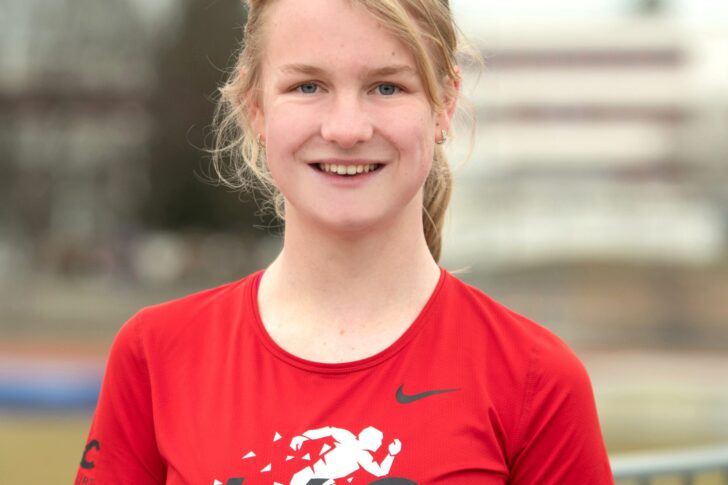 MarlenStaudacherPorträt2022Knauder-Fotografie