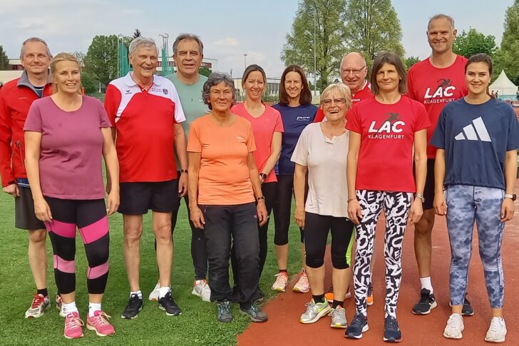 TeamÖSTATraining2022Bluch