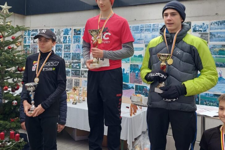 MatthiasAltenbergerAdventlauf2022Altenberger