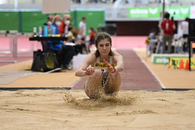 ElisabethBluchDreiÖMSU18LinzD2022ÖLVNevsimal