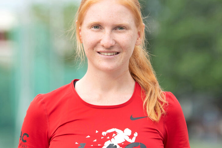 ConnyWohlfahrtPorträt2022Knauder-Fotografie