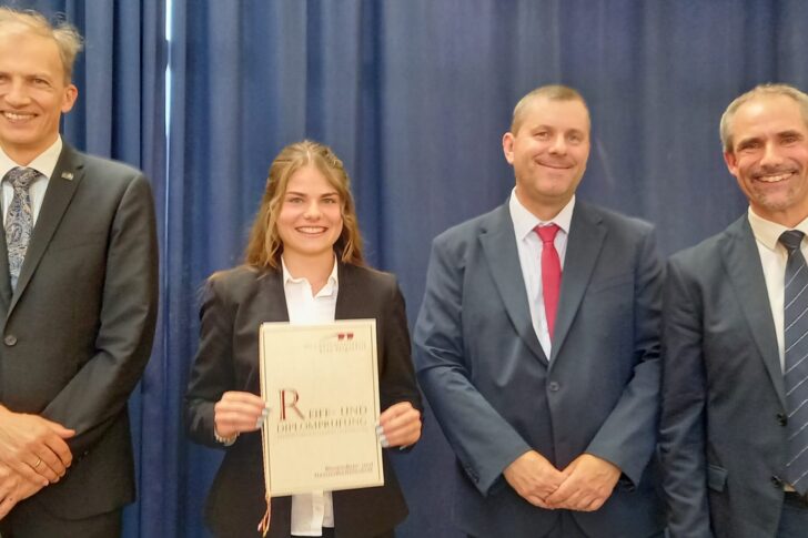 LeonieElbischgerMatura2023