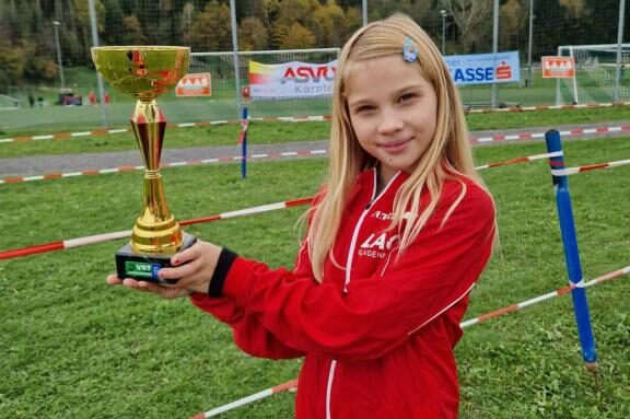 MayaRepitschCrosslaufVK2023zVg