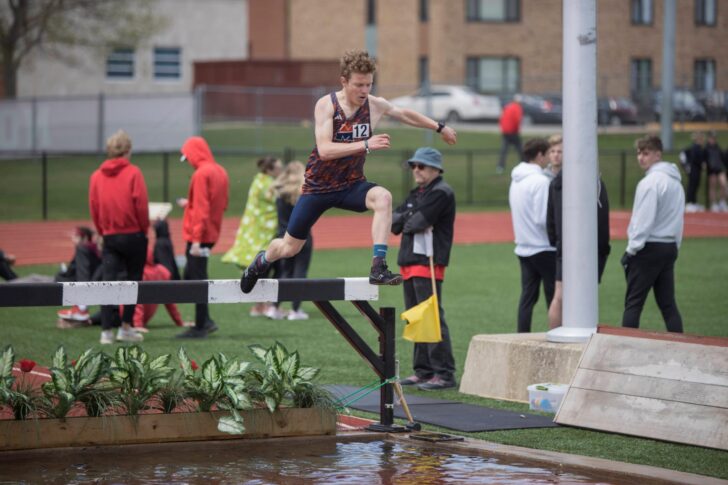 FelixGraveHindernisA2024JoelLeindecker