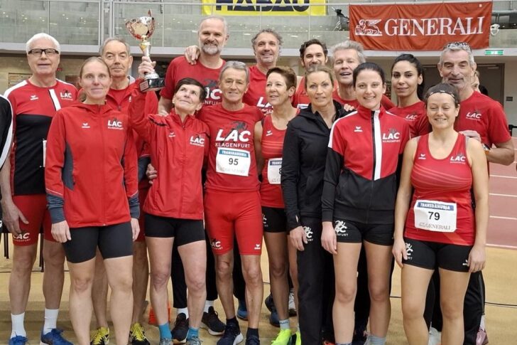 teamMastersCupSiegPokalübergabe2025HermiGolja