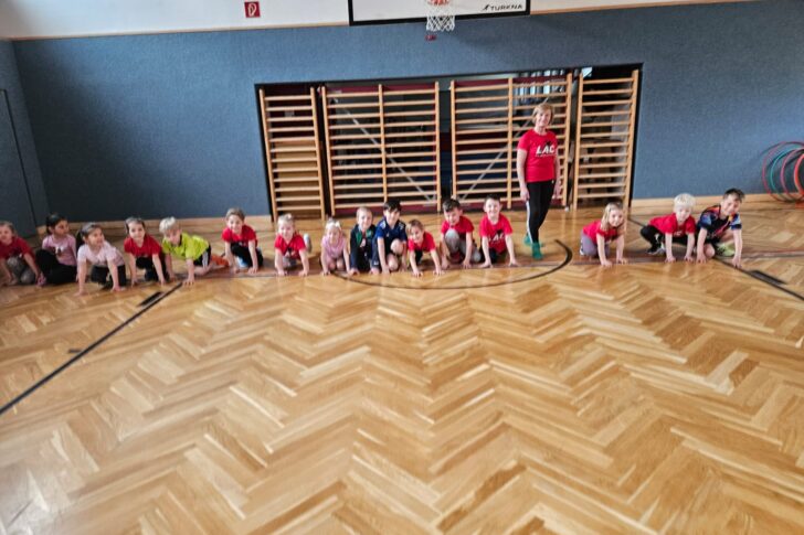 TeamKTKindergartenkinderHallenschluss2025Scheibert