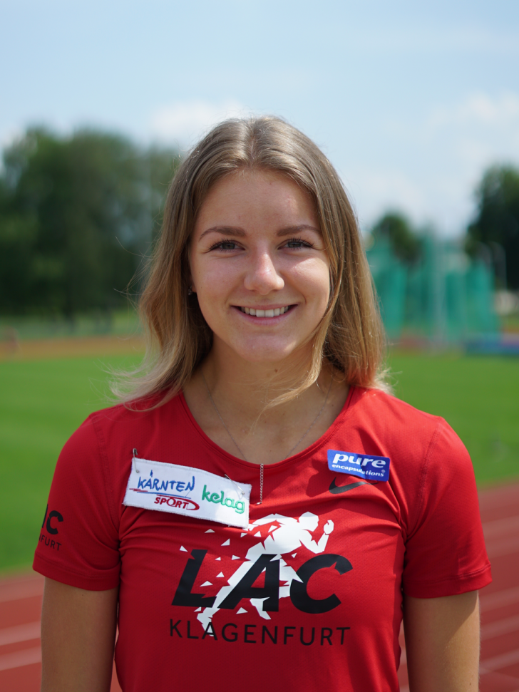 CarinaPölzlPorträt2018