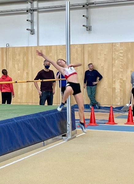 NinaSchneiderHochInnsbruck2022Schneider