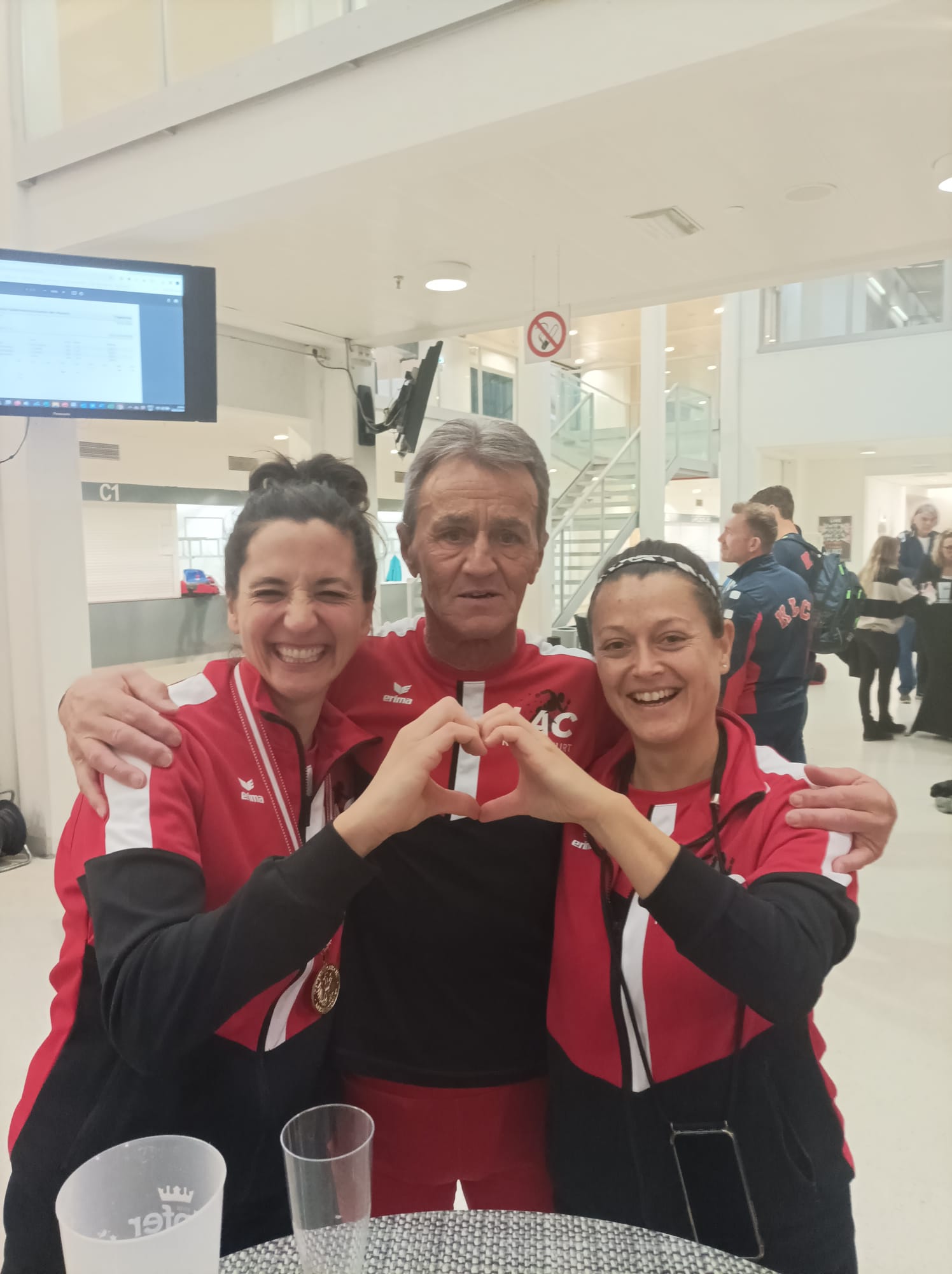 TeamMastersÖMSHalleLinzHerz2024zVg