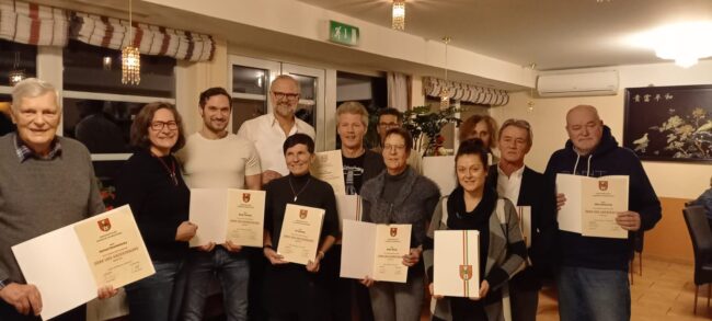 WeihnachtsfeierMastersehrung2024zVg