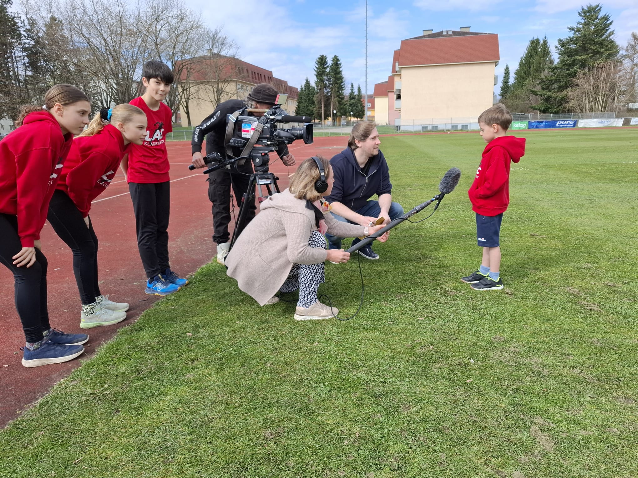 TeamKTTrainingsstartInterviewORF2025Gasper