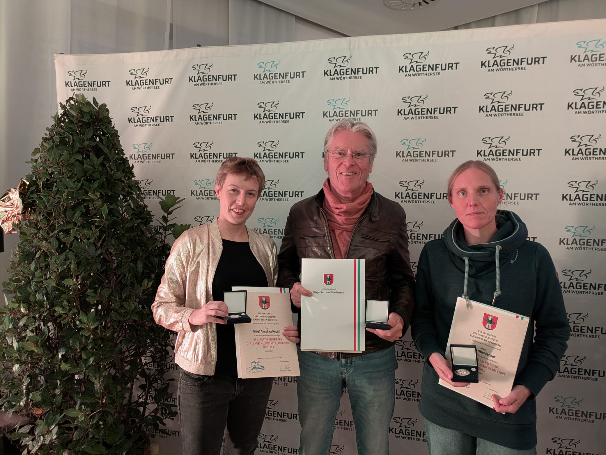 teammastersehrungKlagenfurt2025zVg