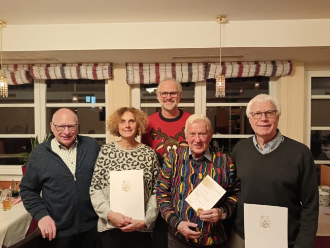 WeihnachtsfeierEhrung2025LukasGasper