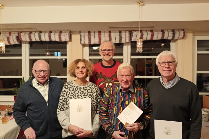 WeihnachtsfeierEhrung2025LukasGasper